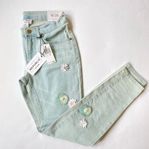 For The Republic High Waisted Ankle Floral Applique Jeans NWT